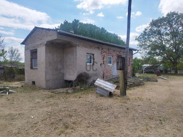 Eladó családi ház, Nagykőrösön 11.9 M Ft, 1 szobás