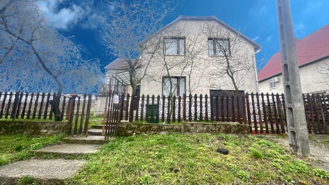 Eladó családi ház, Harsányban 31.9 M Ft, 4 szobás
