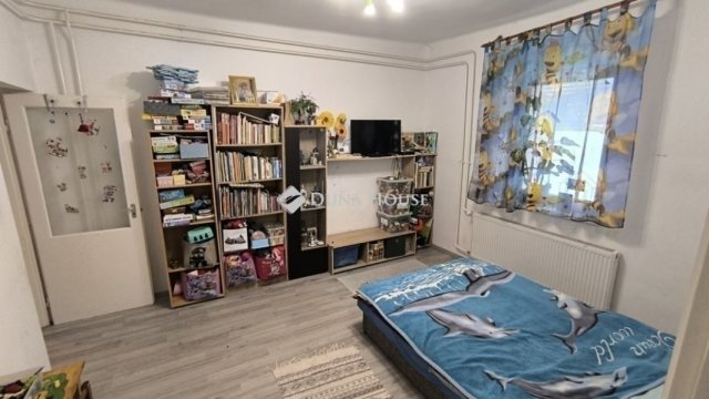 Eladó családi ház, Kecskeméten 69.99 M Ft, 4 szobás