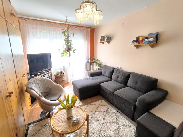 Eladó panellakás, Tatabányán 38.9 M Ft, 2 szobás