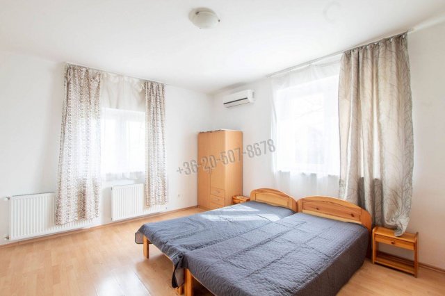 Kiadó hotel, Vecsésen 2900 E Ft / hó, 10 szobás