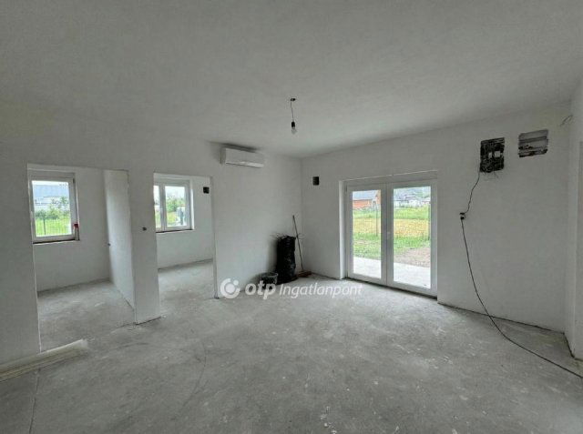 Eladó családi ház, Demjénben 108 M Ft, 5 szobás