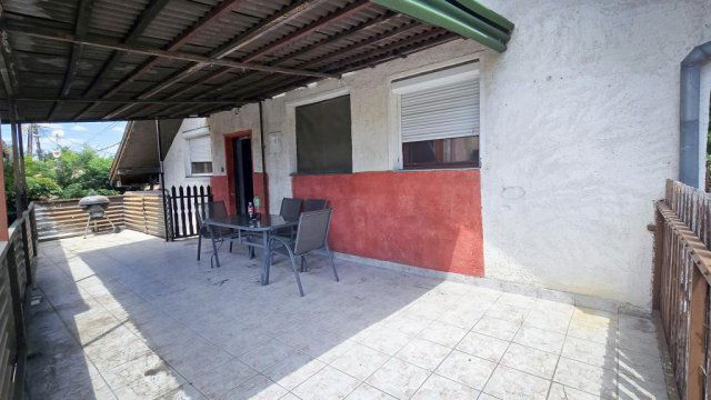 Eladó téglalakás, Szigetszentmiklóson 72.9 M Ft, 3 szobás