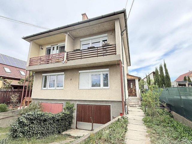 Eladó ikerház, Budapesten, XVI. kerületben 114.9 M Ft, 3 szobás