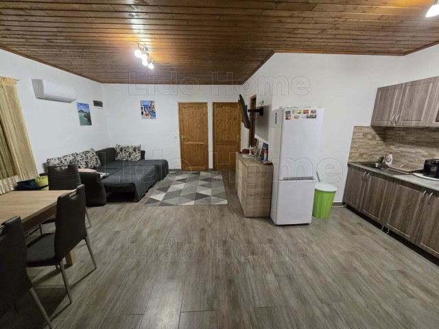 Eladó családi ház, Balatonkeresztúron 64.9 M Ft, 1+2 szobás