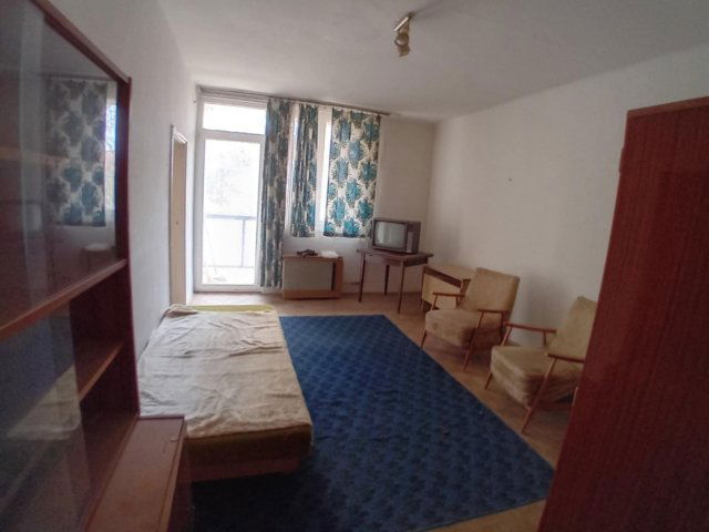 Eladó téglalakás, Zalaegerszegen 23.5 M Ft, 2 szobás