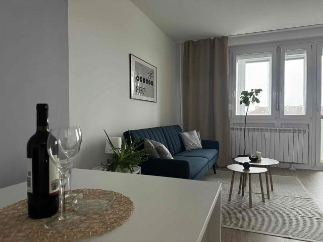 Eladó panellakás, XXI. kerületben, Kossuth Lajos utcában