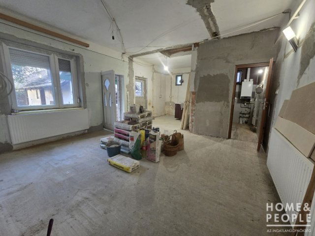 Eladó családi ház, Hódmezővásárhelyen 24.999 M Ft, 3+1 szobás