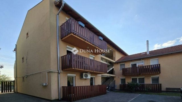 Eladó téglalakás, Monoron 79.9 M Ft, 4 szobás