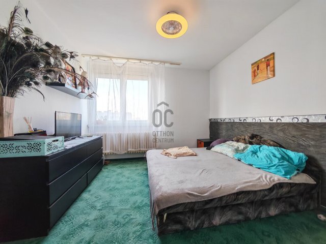 Eladó téglalakás, Székesfehérvárott 54.9 M Ft, 3 szobás