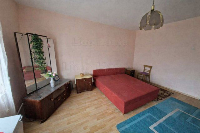 Eladó családi ház, Seregélyesen 22 M Ft, 2 szobás