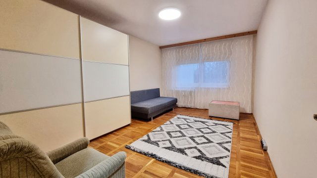 Kiadó panellakás, albérlet, Nyíregyházán 150 E Ft / hó