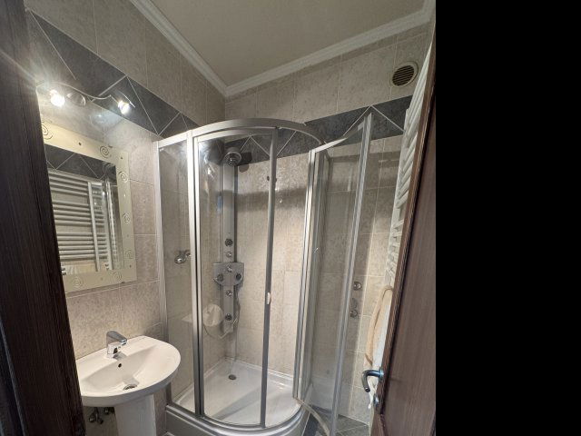 Eladó családi ház, Egerben 159 M Ft, 4+1 szobás