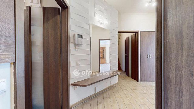 Eladó családi ház, Nyíregyházán 99.5 M Ft, 6 szobás