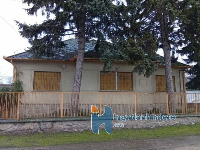 Eladó családi ház, Szentmártonkátán 29 M Ft, 3+1 szobás