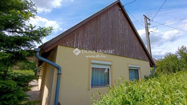 Eladó családi ház, Sátorhelyen 29.9 M Ft, 4 szobás