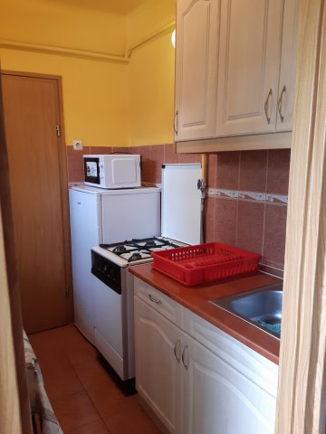 Kiadó téglalakás, albérlet, X. kerületben, Hatház utcában