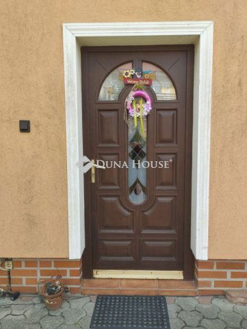 Eladó családi ház, Székesfehérvárott 170 M Ft, 4 szobás