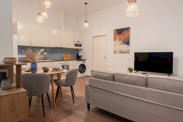 Eladó téglalakás, Budapesten, VIII. kerületben, Nap utcában