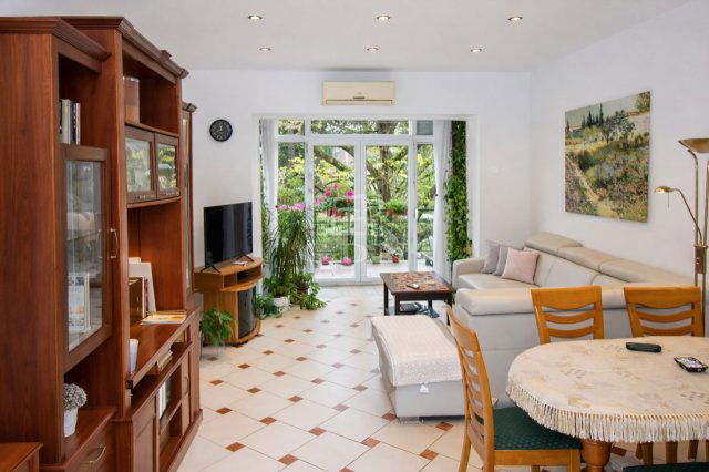 Eladó téglalakás, Budapesten, III. kerületben 195 M Ft