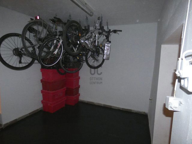 Eladó iroda, Budapesten, X. kerületben 19.5 M Ft