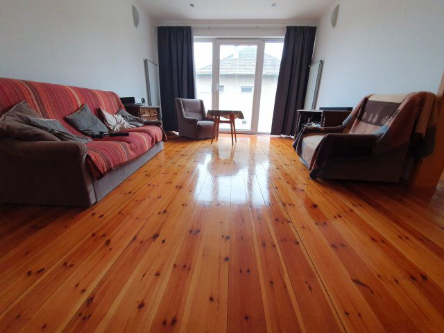 Eladó téglalakás, Vácon 95 M Ft, 2 szobás