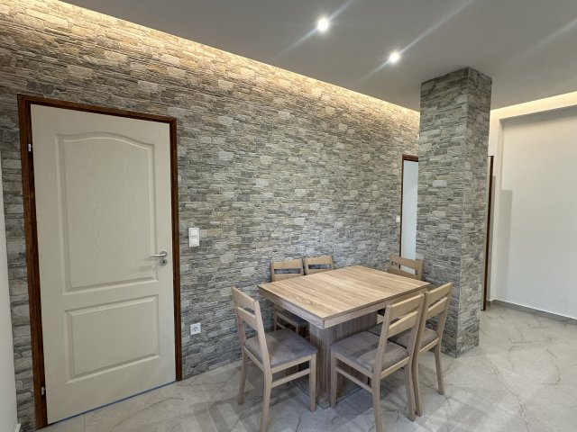 Eladó téglalakás, Komlón, Tompa Mihály utcában 29.9 M Ft