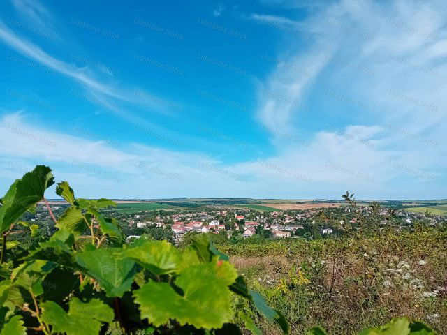 Eladó mezogazdasagi ingatlan, Tabon 11.5 M Ft, 2 szobás