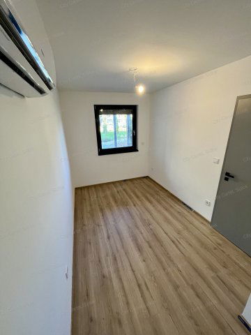 Eladó nyaraló, Balatonszemesen 104.9 M Ft, 3 szobás