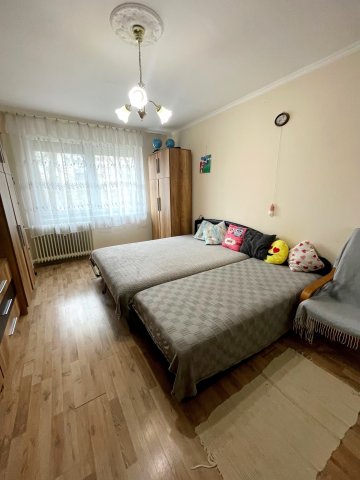 Eladó téglalakás, Nyíregyházán 52.9 M Ft, 3 szobás