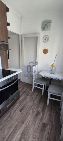 Eladó panellakás, Ajkán 33.9 M Ft, 2 szobás