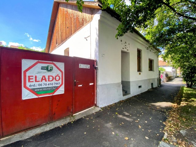 Eladó téglalakás, Miskolcon 55 M Ft, 6 szobás