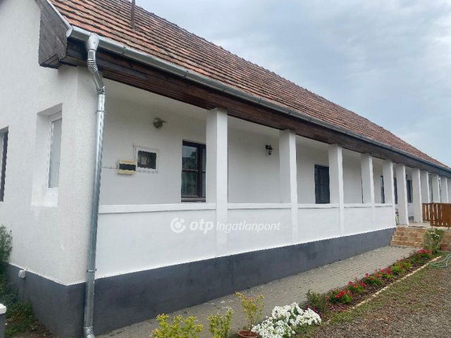 Eladó családi ház, Varsányon 58.9 M Ft, 3+1 szobás