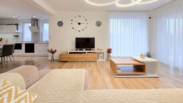 Eladó családi ház, Törökbálinton 198 M Ft, 3+1 szobás