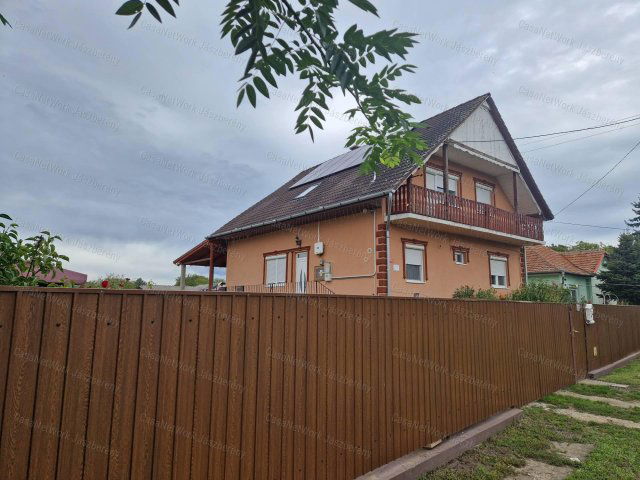 Eladó családi ház, Hevesen 86.9 M Ft, 6 szobás