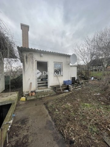 Eladó családi ház, Ecseren 35.9 M Ft, 1 szobás