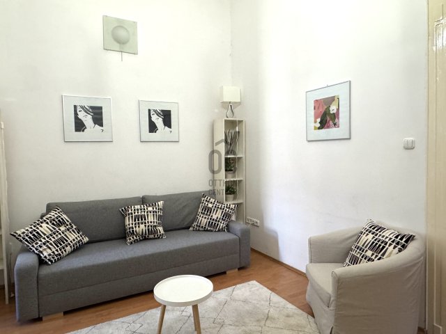 Kiadó téglalakás, albérlet, Budapesten, V. kerületben, 3 szobás