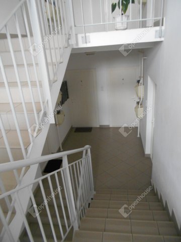 Eladó téglalakás, Hévízen 55 M Ft, 3 szobás
