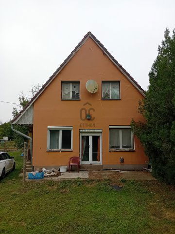 Eladó családi ház, Kecskeméten 40 M Ft, 4 szobás