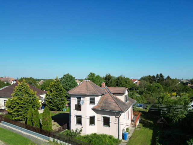Eladó családi ház, Beleden 43.85 M Ft, 4+1 szobás