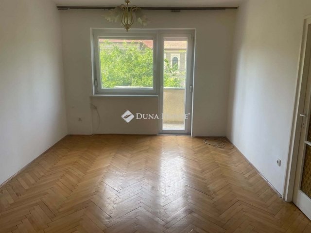 Kiadó téglalakás, albérlet, Szegeden 160 E Ft / hó, 2 szobás