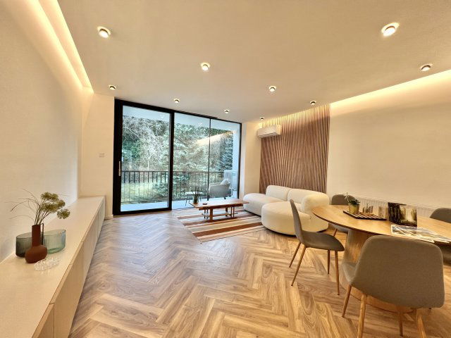 Eladó téglalakás, Budapesten, II. kerületben 132000 M Ft