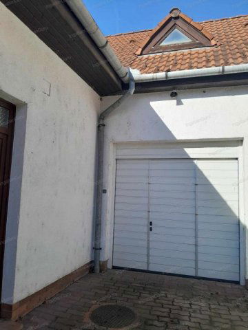 Eladó családi ház, Kecskeméten 79.99 M Ft, 5 szobás