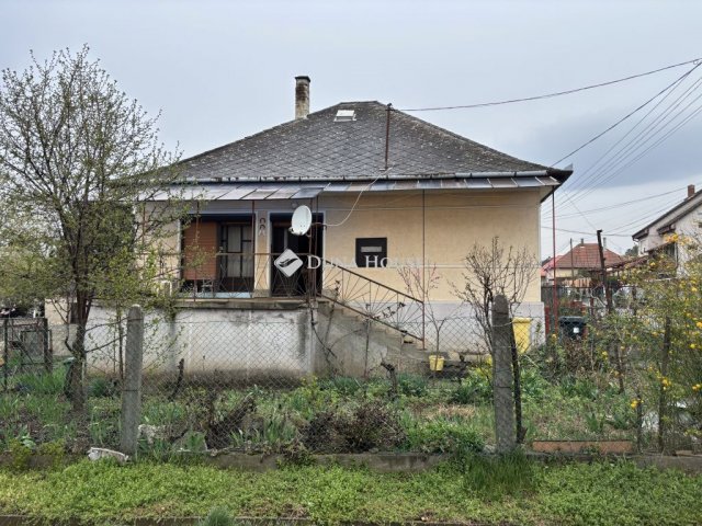 Eladó családi ház, Mádon 27.5 M Ft, 4 szobás