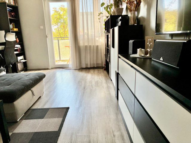 Eladó téglalakás, Budapesten, IX. kerületben 78.9 M Ft, 2 szobás