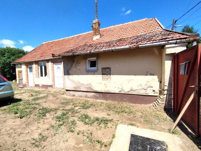 Eladó családi ház, Jánoshalmán 7 M Ft, 2 szobás