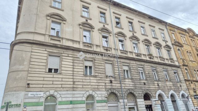 Eladó téglalakás, Budapesten, VII. kerületben 82.9 M Ft