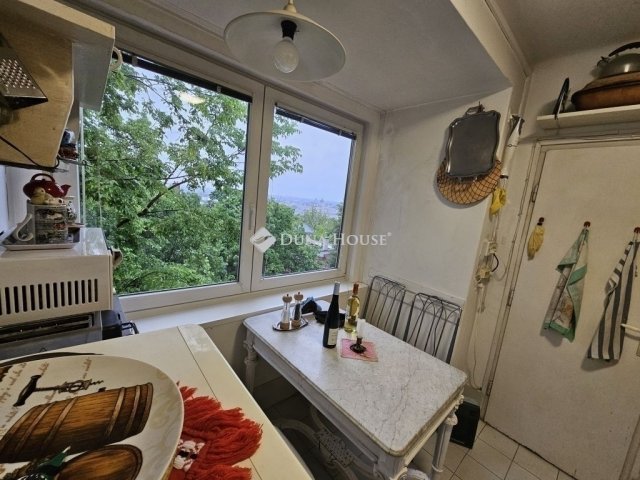 Eladó téglalakás, Budapesten, II. kerületben 148.9 M Ft