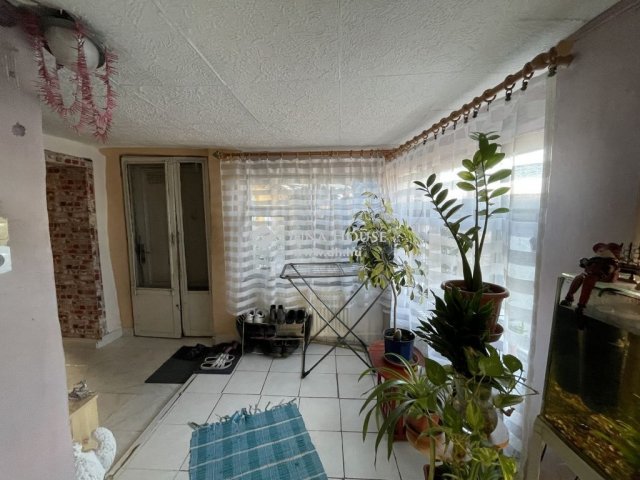 Eladó családi ház, Nyergesújfaluban 38 M Ft, 5 szobás