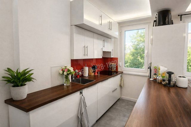 Eladó panellakás, Budapesten, III. kerületben 109.9 M Ft